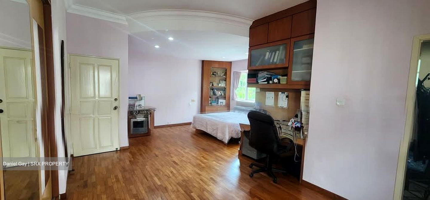 Seletar Garden (D28), Terrace #595441271